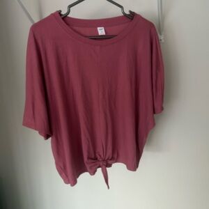 🧡5/$25🧡Old Navy Mauve Tie-Front Tee